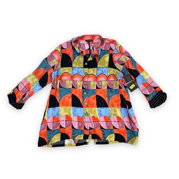 John Mark Colorful Geometric Button-Up Blouse - Picture 13 of 13